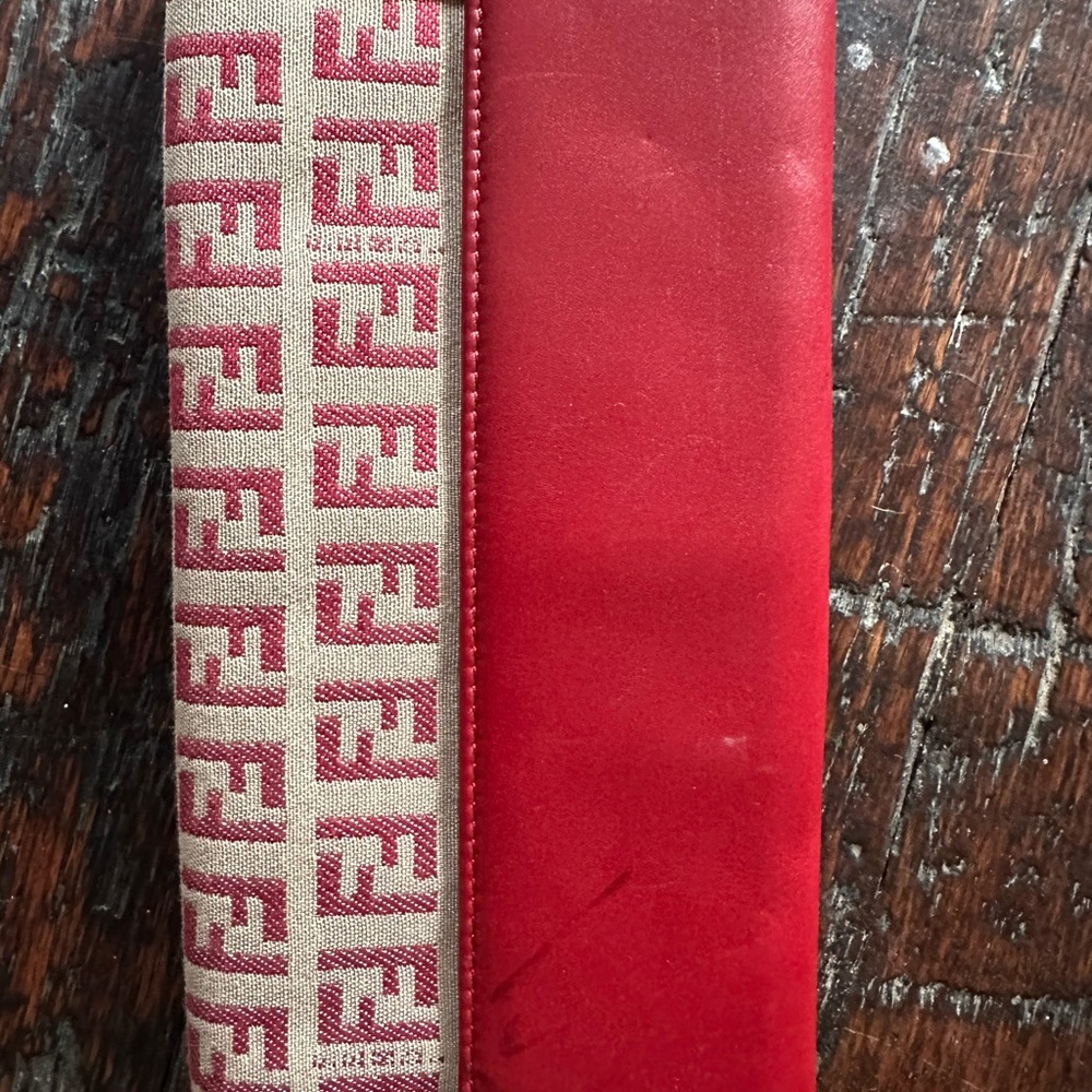 Fendi Vintage Wallet - Authentic - Picture 2 of 10
